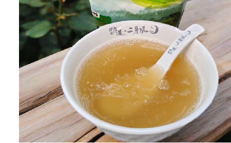 春日出游，保溫杯里面放什么最好，二月風(fēng)有機野生葛根粉陪你潤養(yǎng)全程